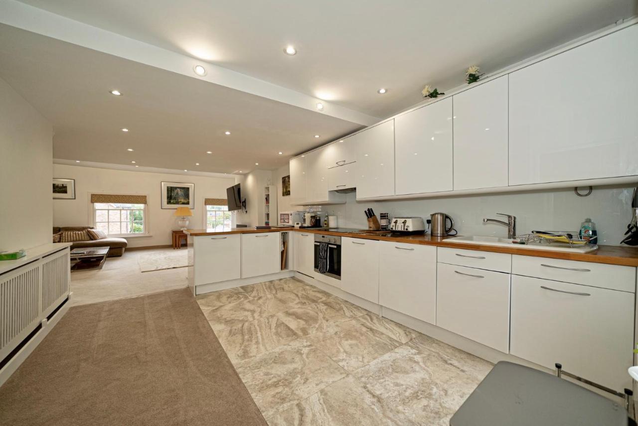 Serviced Apartments Macclesfield Luaran gambar